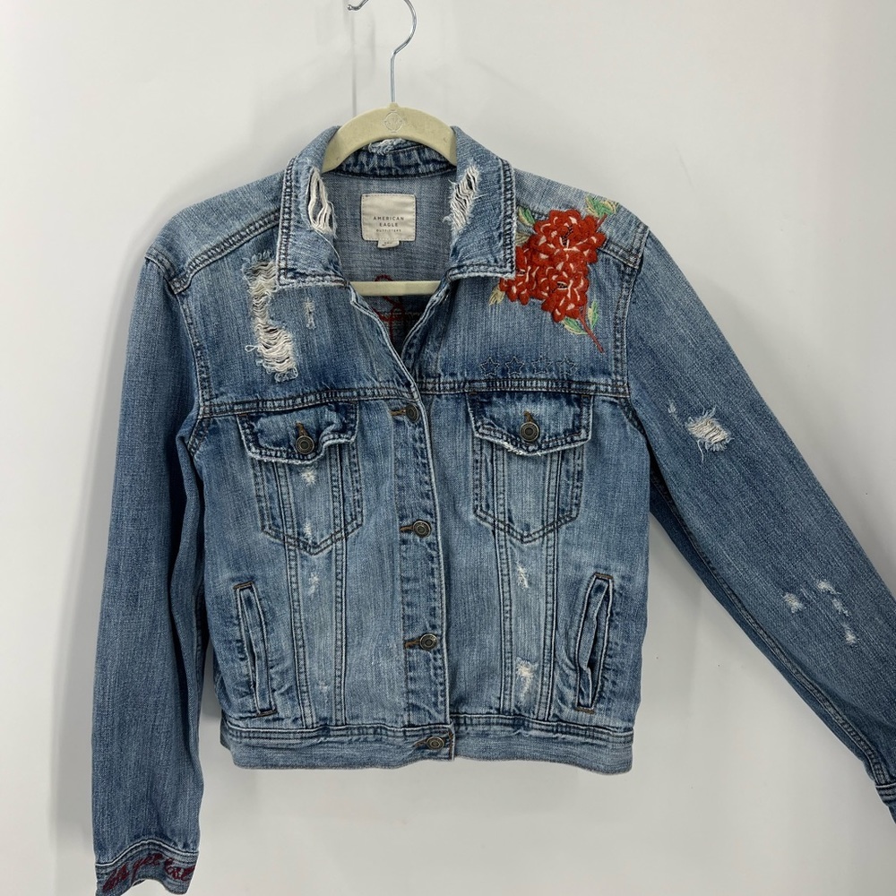 American eagle, highly distressed floral embroidered denim trucker jacket… - Picture 2 of 16